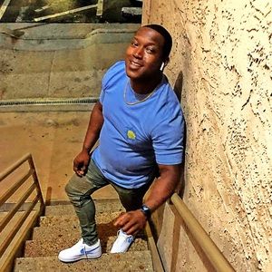 Meet your Posher, Elijah